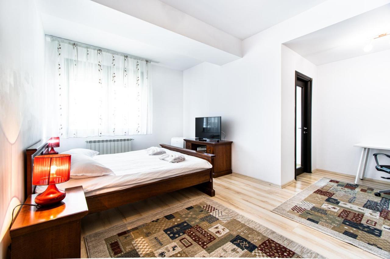 Garden Oasis Studio بوخارست المظهر الخارجي الصورة